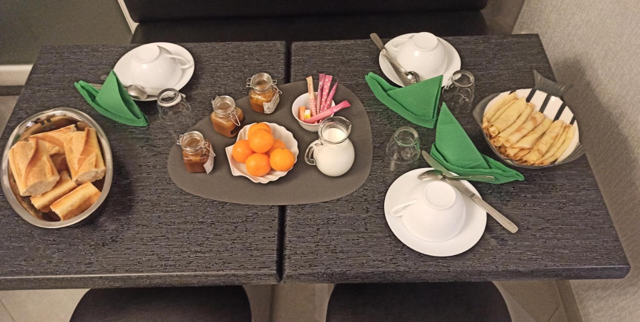 Bed and Breakfast Le Run Ar Mor 22 Tredrez-Locquemeau Экстерьер фото